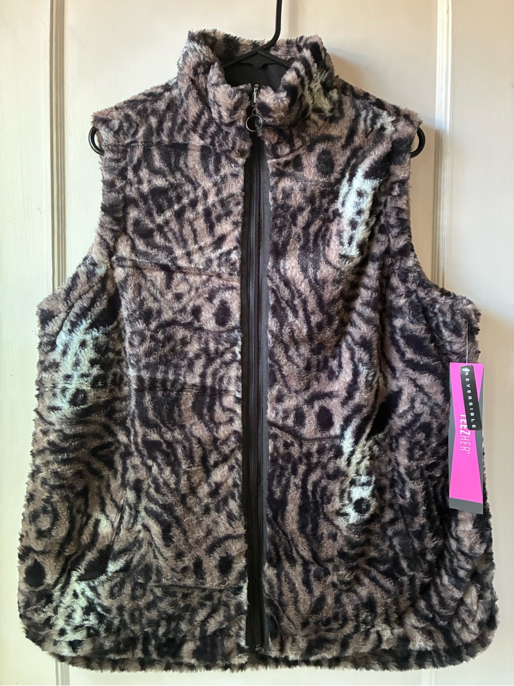 NEW Faux Fur Animal-Print Zip Reversible Vest